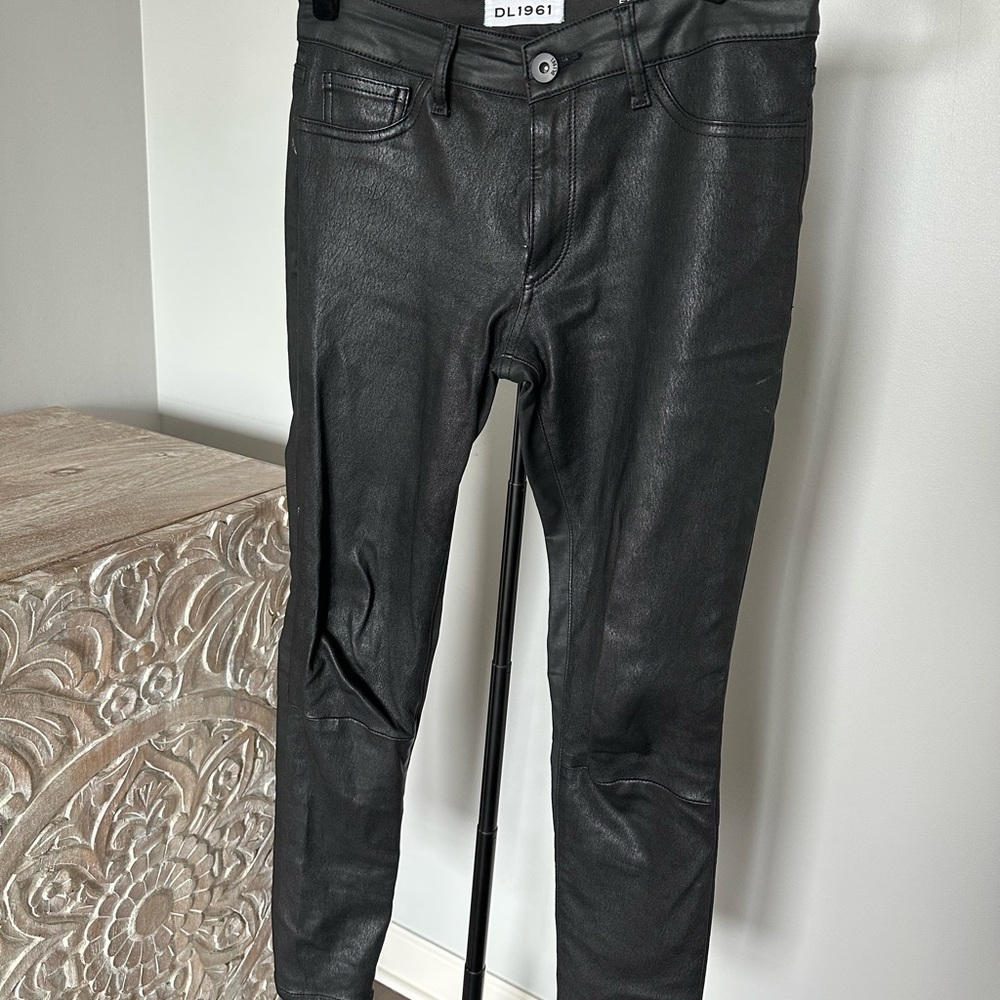 DL1961 Jet Black Coated (front leather) Jeans